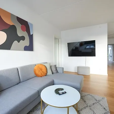 Unique 4-bedroom With Panoramic Sea View Apartamento