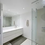 Unique 4-bedroom With Panoramic Sea View