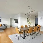 Unique 4-bedroom With Panoramic Sea View Kopenhagen