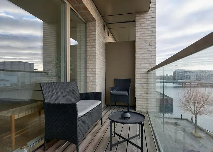 Unique 4-bedroom With Panoramic Sea View