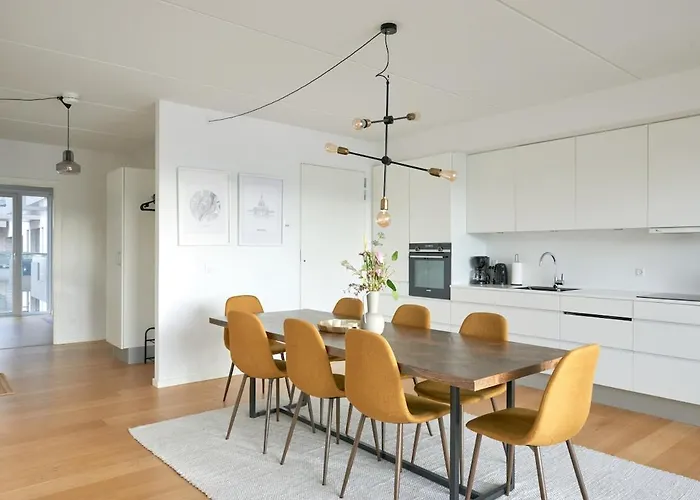 Unique 4-bedroom With Panoramic Sea View